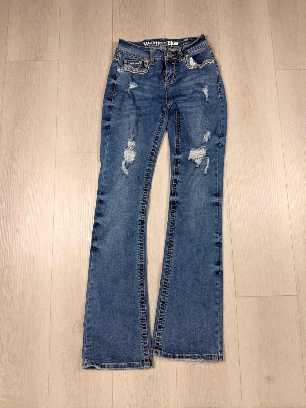 Western Blue Distressed Bootcut Jeans Size 3 Medium Wash Stretch‎ Denim